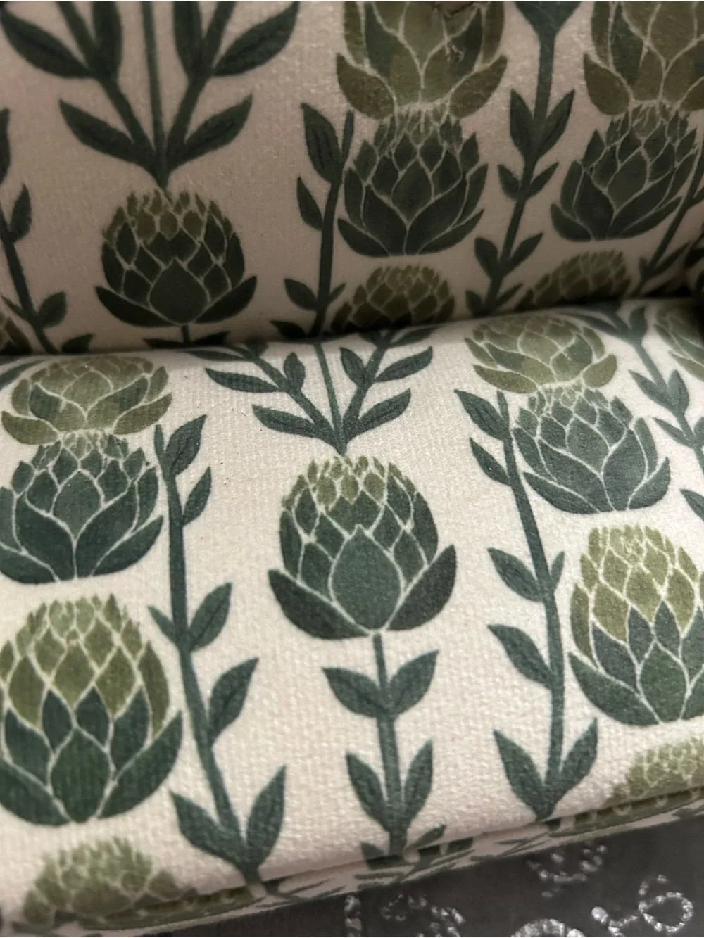 NWT Hilabee, Forest Green Leaves Mini Chaise Lounge Sofa Jewelry Box